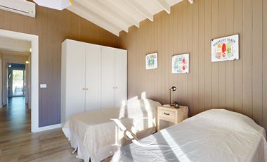 Casa en venta en Costa Esmeralda con Fondo a la Cancha Golf