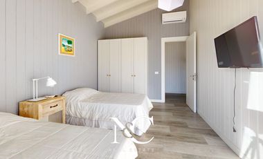 Casa en venta en Costa Esmeralda con Fondo a la Cancha Golf