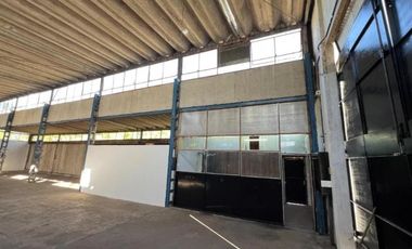 Depósito en venta - Galpón - Oficina - 4.200Mts2 - La Plata