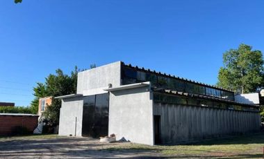 Depósito en venta - Galpón - Oficina - 4.200Mts2 - La Plata