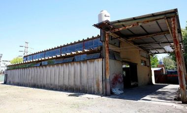 Depósito en venta - Galpón - Oficina - 4.200Mts2 - La Plata