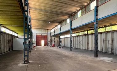 Depósito en venta - Galpón - Oficina - 4.200Mts2 - La Plata