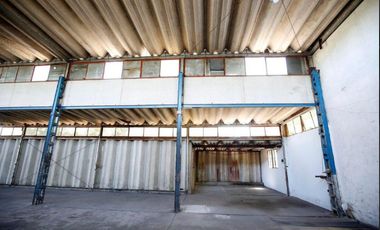 Depósito en venta - Galpón - Oficina - 4.200Mts2 - La Plata