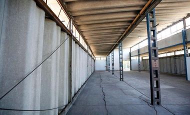 Depósito en venta - Galpón - Oficina - 4.200Mts2 - La Plata