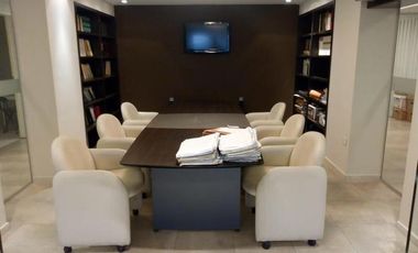 Venta Oficina B° Centro 180 mts
