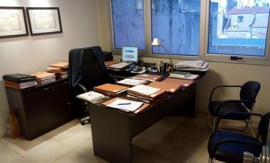 Venta Oficina B° Centro 180 mts
