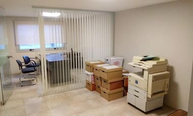 Venta Oficina B° Centro 180 mts