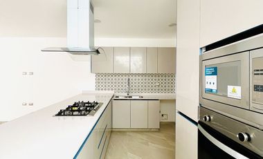 Casa en Huma Zibata con Acabados de Alta Gama