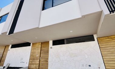 Casa en Huma Zibata con Acabados de Alta Gama