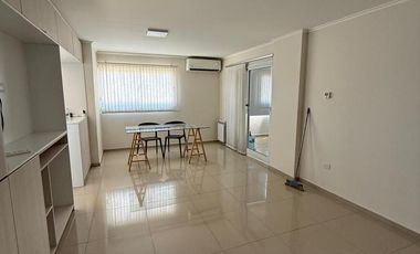 Departamento de tres  dormitorios en venta, Balcón,  Zona Norte