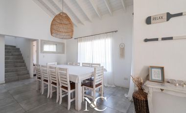 Casa en venta en Costa Esmeralda C/gas