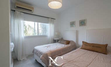 Casa en venta en Costa Esmeralda C/gas