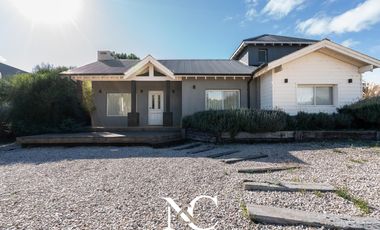 Casa en venta en Costa Esmeralda C/gas