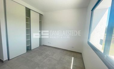 Casa en  Barrio Santa Emilia