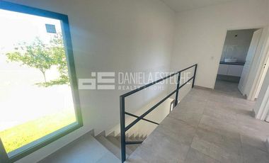 Casa en  Barrio Santa Emilia