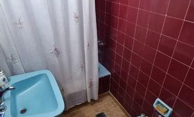 PH 4 ambientes en primer piso con 2 locales sobre esquina en Villa Ballester