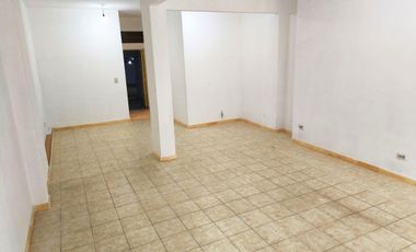 Venta Local Comercial   Depósito en barrio Martin