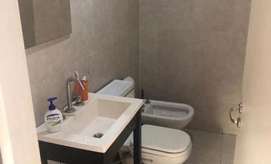Excelente establecimiento Industrial con 554 m2 cubiertos en Pablo Nogues