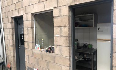 Excelente establecimiento Industrial con 554 m2 cubiertos en Pablo Nogues