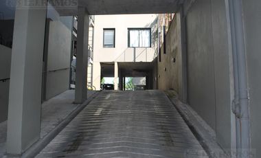 COCHERA FIJA EN TIGRE CENTRO | EXCELENTE ACCESO Y UBICACION