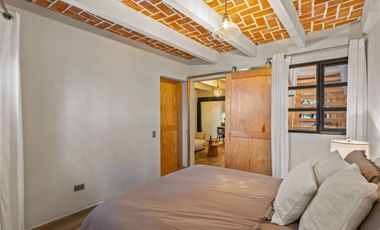 Venta de Casa en Privada en el Centro de San Miguel – Ameublada y Rooftop