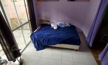 PH EN VENTA PASAJE GRIERSON 4250 (LANUS)