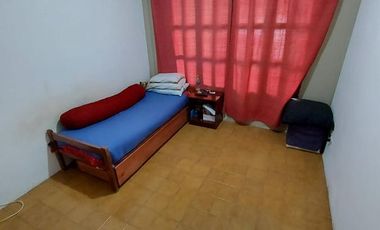 PH EN VENTA PASAJE GRIERSON 4250 (LANUS)