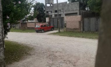 Depósito en venta - 4 Ambientes - 2 Baños - Cochera - 2.100Mts2 - Mar del Plata