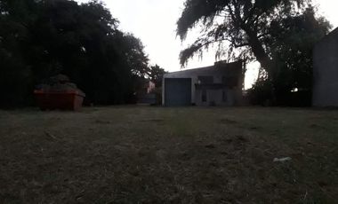Depósito en venta - 4 Ambientes - 2 Baños - Cochera - 2.100Mts2 - Mar del Plata