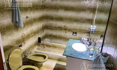 CASA Venta -Lomas de San Isidro