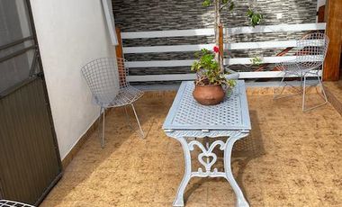CASA Venta -Lomas de San Isidro