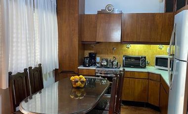 CASA Venta -Lomas de San Isidro