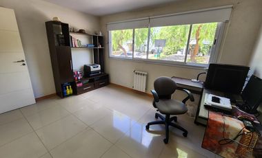 APTO CREDITO. 4 DORMITORIOS (2 Suites).