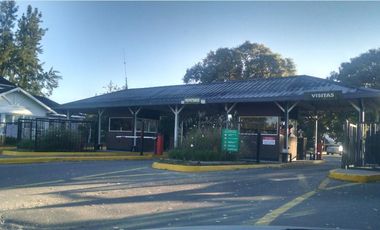 Casa en venta sobre lote interno en Santa María de Tigre