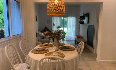 Casa en venta sobre lote interno en Santa María de Tigre