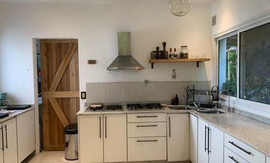 Casa en venta sobre lote interno en Santa María de Tigre