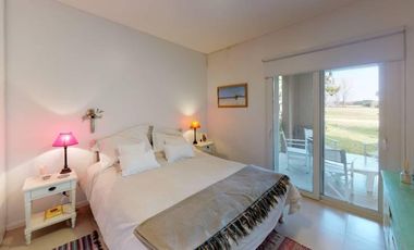 Venta departamento planta baja 3 ambientes en Carruajes, Pilará