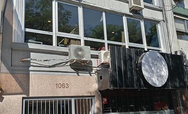 Oficina - Alquiler Av 9 de julio 1000 RECOLETA  140m2 piso entero