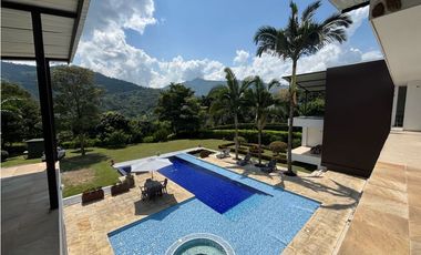 Venta casa en Villeta con lote