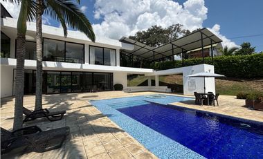 Venta casa en Villeta con lote