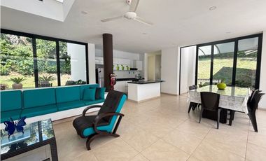 Venta casa en Villeta con lote