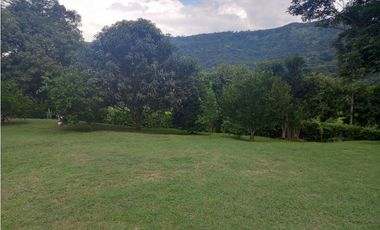 Venta casa en Villeta con lote