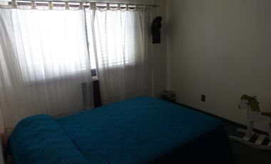 Casa ideal 2 familias, 6 ambientes con cochera y terraza, y 3 ambientes-en venta