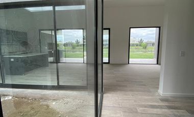 Casa al 100, Área 1