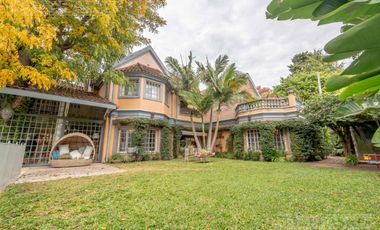 Casa refaccionada en venta  de 5 dormitorios en Martinez