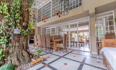 Casa refaccionada en venta  de 5 dormitorios en Martinez