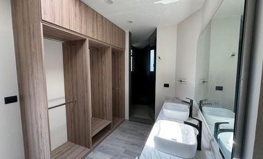 Casa en venta en Life, Bosque Real