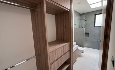 Casa en venta en Life, Bosque Real