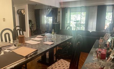 Departamento en venta 4 amb + dependencia + cochera y baulera