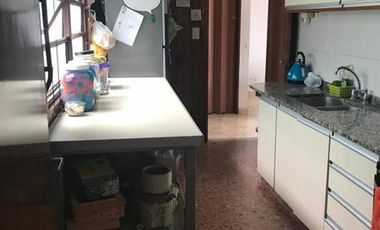 Amplio departamento de 4 ambientes